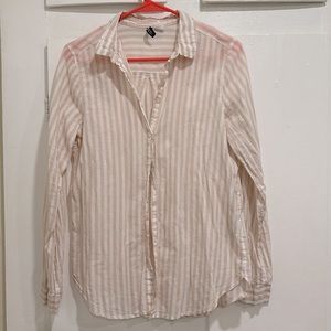 H&M Divided - Shirt - Pink and White - Size 6